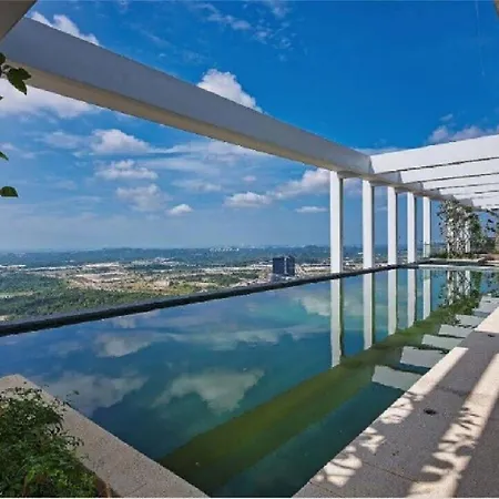 Iskandar Residences 2Br 5Pax 5 Mins Legoland Wi-Fi Sky Pool 360 Nusajaya  Exterior photo