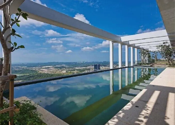Iskandar Residences 2Br 5Pax 5 Mins Legoland Wi-Fi Sky Pool 360