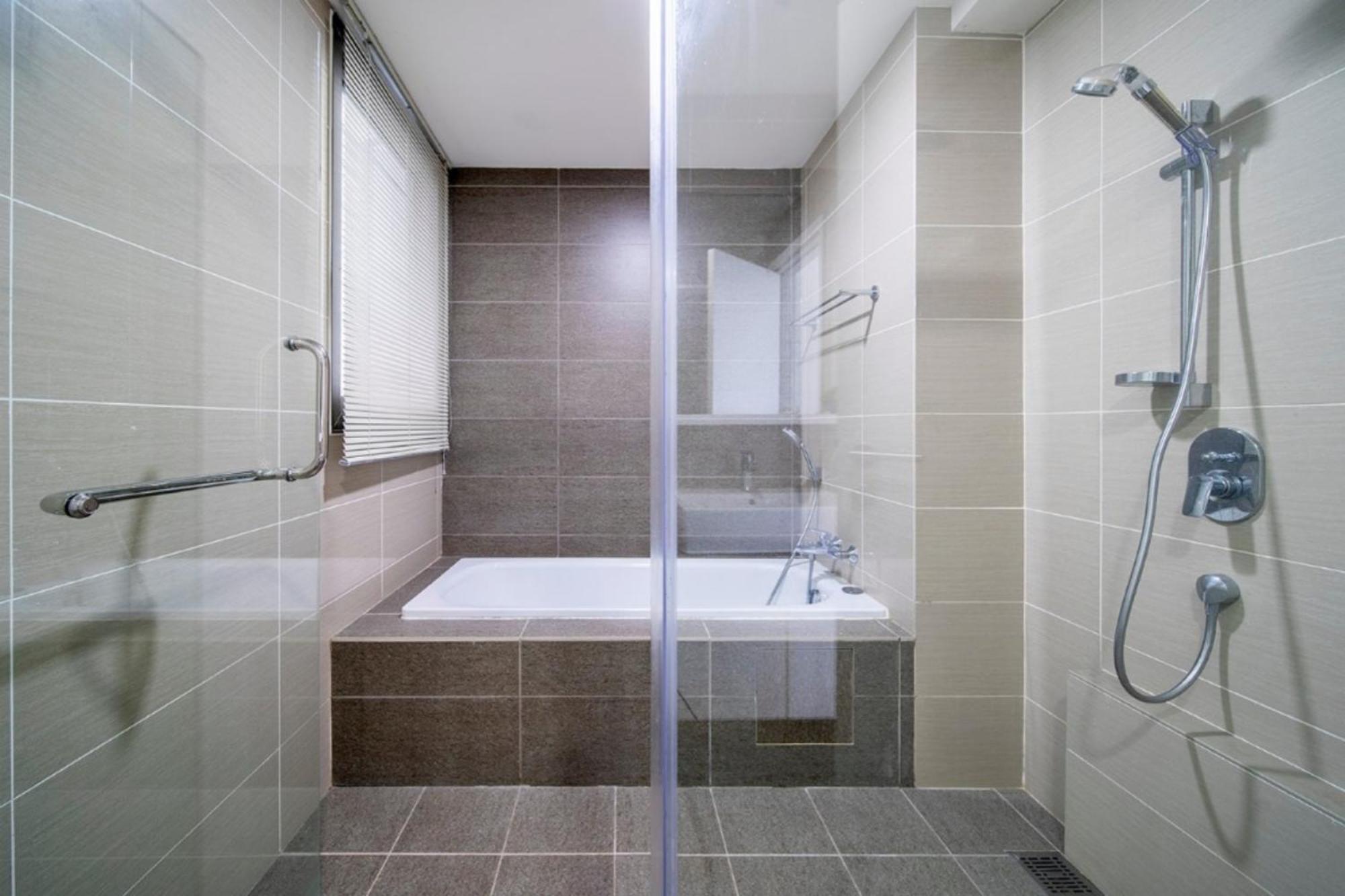 Iskandar Residences 2br 5pax 5 Mins Legoland Wi-fi Sky Pool 360 Nusajaya (Iskandar Puteri)