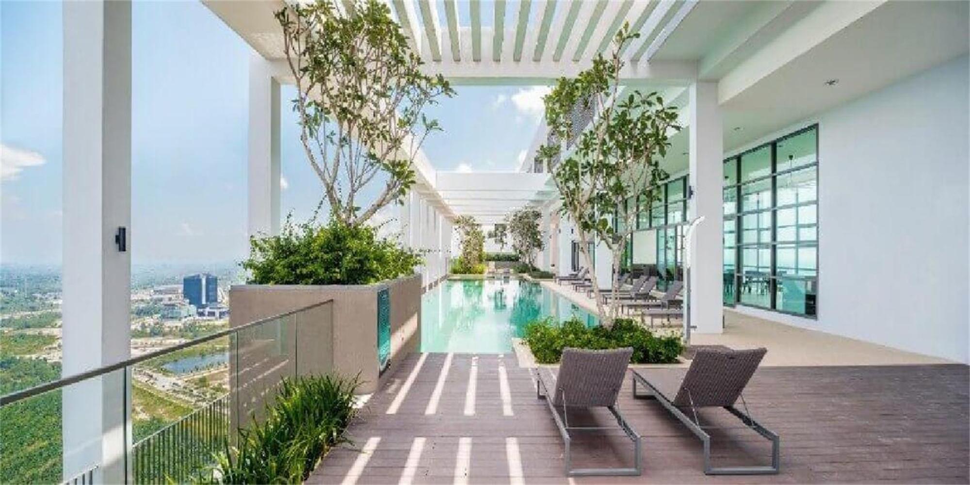 Iskandar Residences 2br 5pax 5 Mins Legoland Wi-fi Sky Pool 360 Apartment *